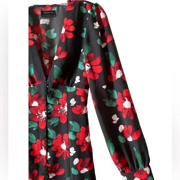 URBAN OUTFITTERS | Michelle Plunging Red & Black Floral Mini Dress Size XS - Picture 5 of 8